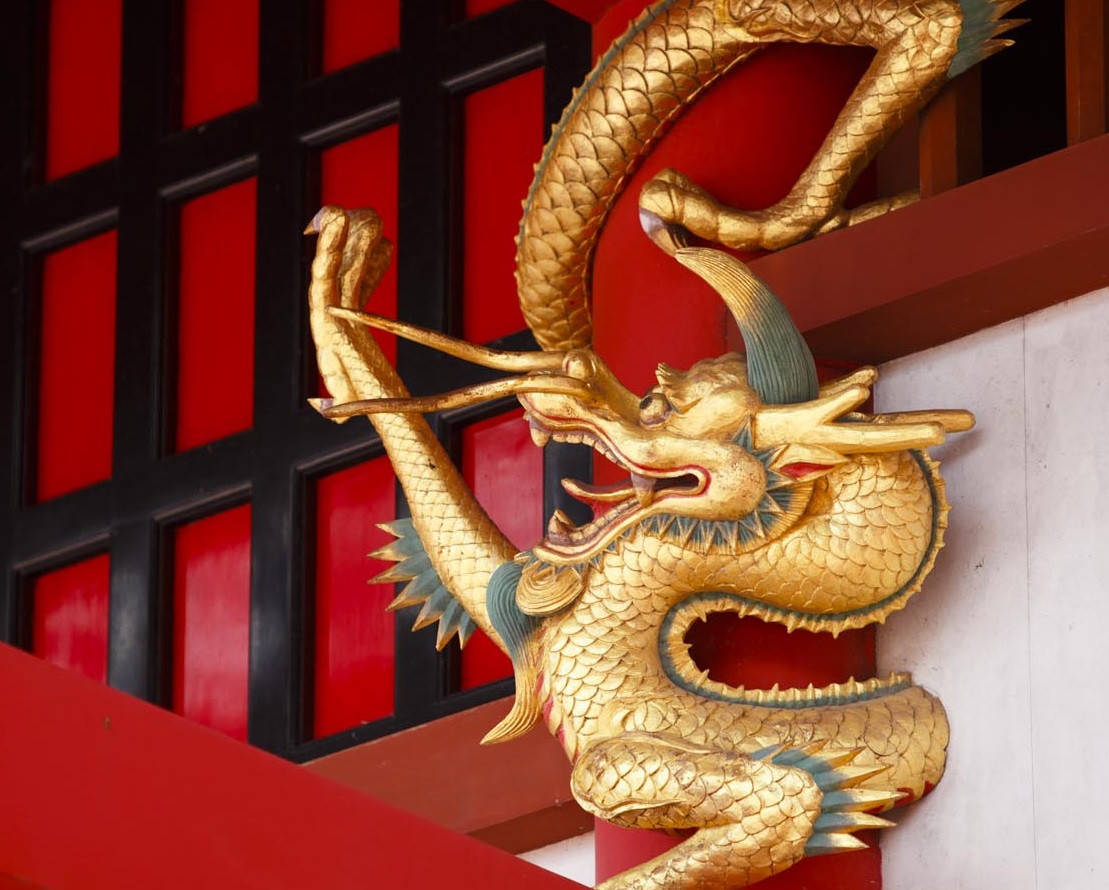 どの龍の爪も4本しかありません