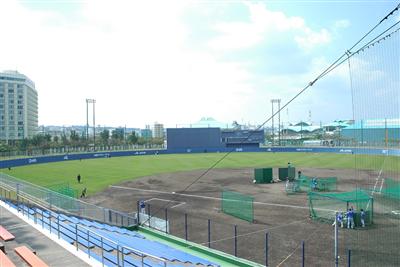 横浜DeNAベイスターズのキャンプ地・宜野湾市立野球場