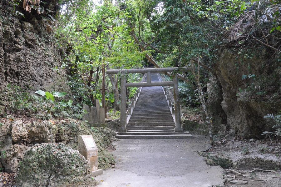 子宝が授かる霊場としても崇拝されている 子宝が授かる霊場としても崇拝されている