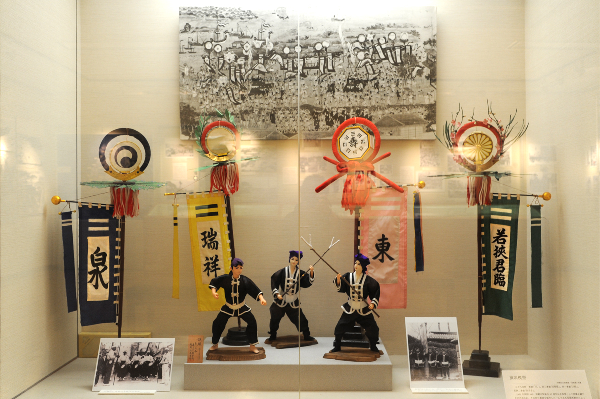 昔の那覇大綱挽の様子（那覇市歴史博物館の過去展示より）
