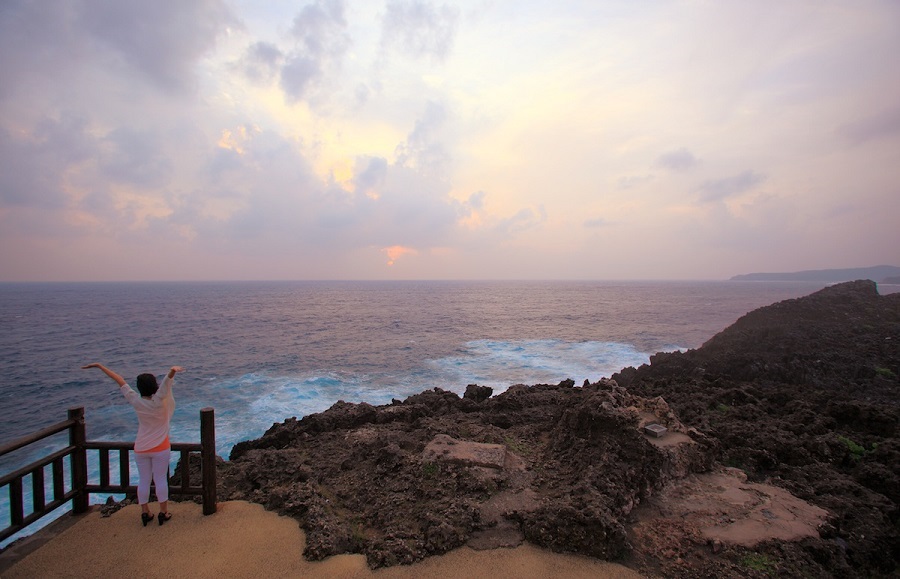 早朝の新鮮な空気を深呼吸。ロングドライブの疲れも吹き飛ぶ 早朝の新鮮な空気を深呼吸。ロングドライブの疲れも吹き飛ぶ