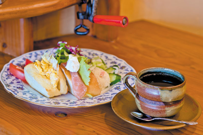 豆はもちろん注ぎ方にもこだわる珈琲専門店 豆はもちろん注ぎ方にもこだわる珈琲専門店