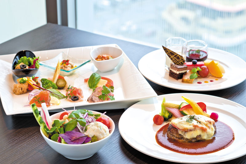 南城市産の野菜をふんだんに使用した料理 南城市産の野菜をふんだんに使用した料理