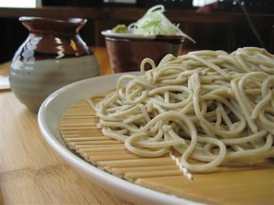 大宜味村産蕎麦粉を使った「十割蕎麦」