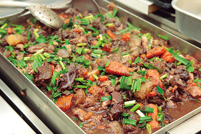 地元にはなくてはならない、なつかしい沖縄の味 地元にはなくてはならない、なつかしい沖縄の味