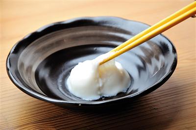 独特の風味の「ジーマーミー豆腐」