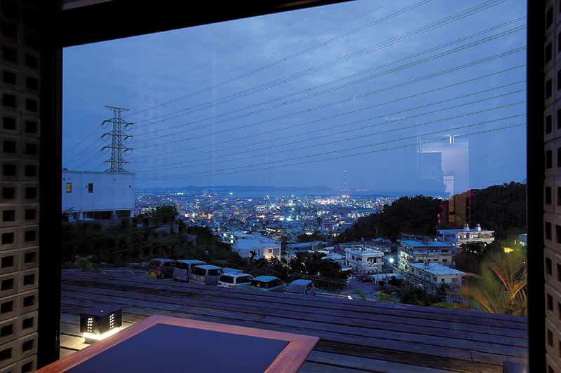 洗練された雰囲気で過ごす大人の時間 洗練された雰囲気で過ごす大人の時間