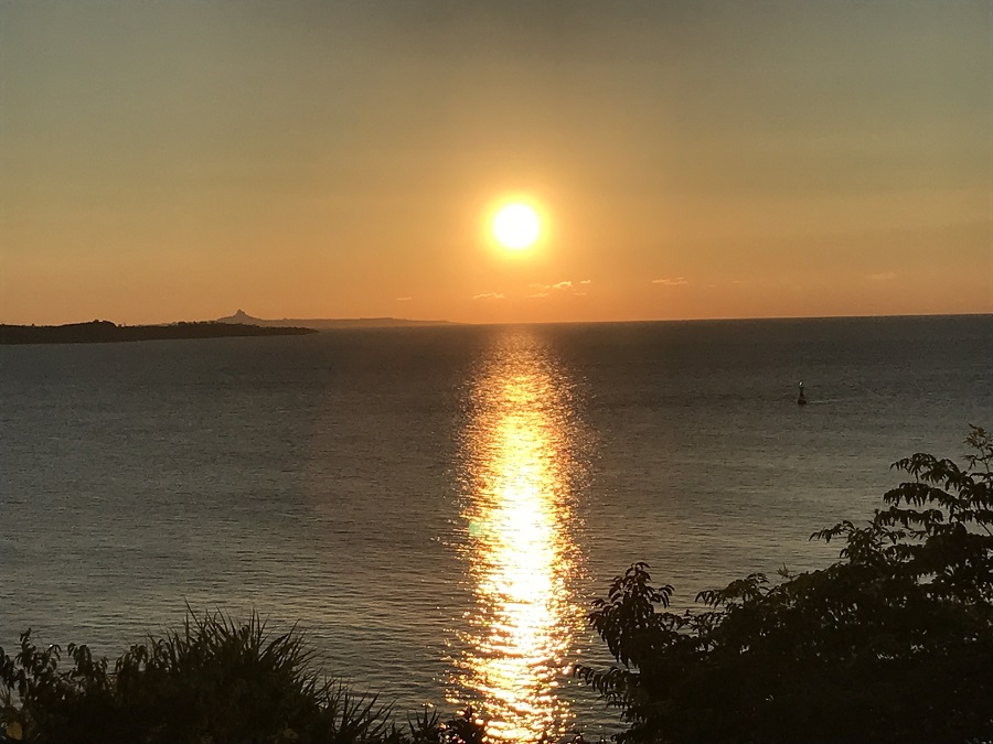 t&c とうらくから見える夕日 t&c とうらくから見える夕日