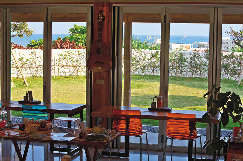 ゆったりとくつろげるカフェ ゆったりとくつろげるカフェ