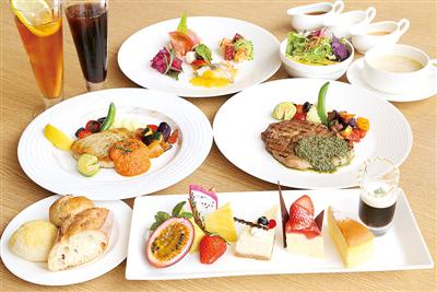 地中海料理をベースにしさまざまな国をテーマにしたフェアを開催