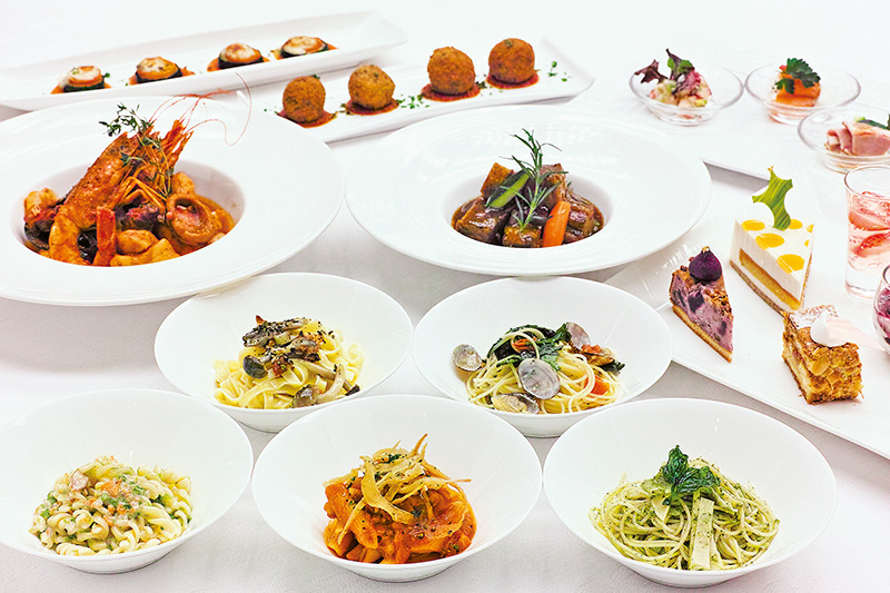 パスタからデザートまで、種類は100以上 パスタからデザートまで、種類は100以上