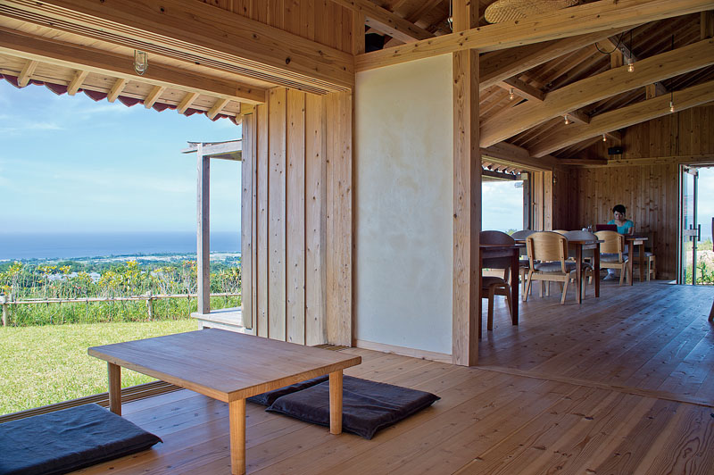 どの席からも美しい景観が満喫できる店内 どの席からも美しい景観が満喫できる店内