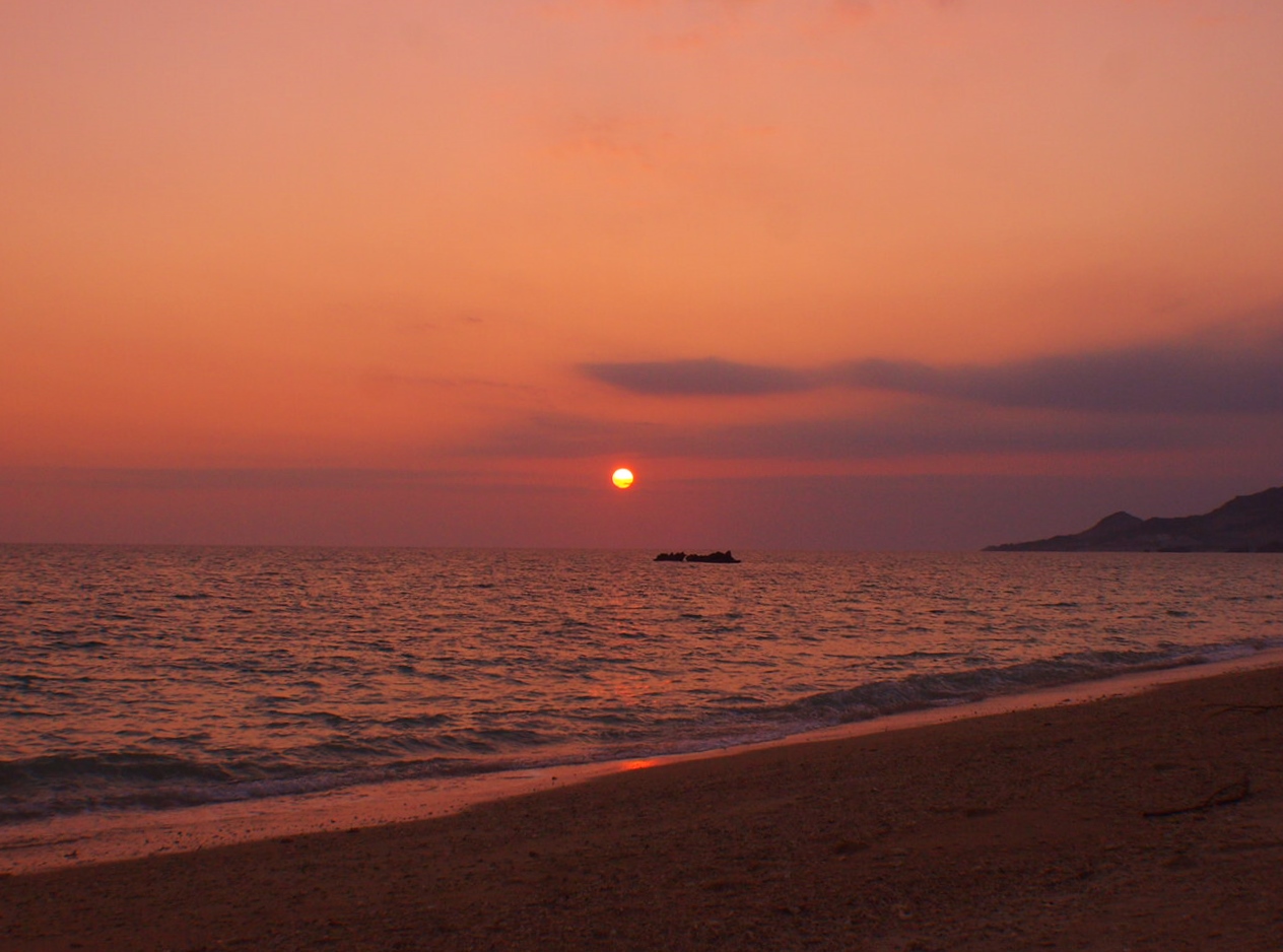 きれいな夕日も眺めることができます きれいな夕日も眺めることができます
