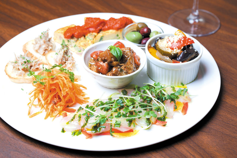 県産の野菜や魚をふんだんに使ったイタリアン 県産の野菜や魚をふんだんに使ったイタリアン