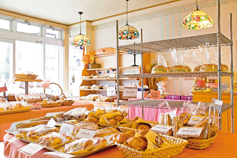 小学生からお年寄りまで幅広いファンが多い人気店 小学生からお年寄りまで幅広いファンが多い人気店