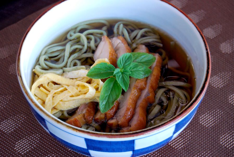 ハーブの優しい香りと味わいに感激!「バジルそば」 ハーブの優しい香りと味わいに感激!「バジルそば」(650円)