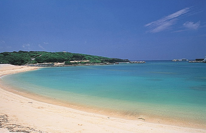 石垣島と台湾のほぼ中間に位置する与那国島のビーチ ナンタ浜