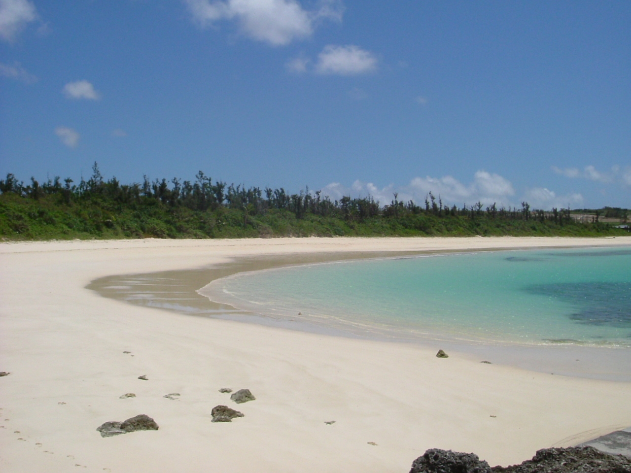 さらさらで気持ちよい砂浜を、ぜひ体感してほしい 渡口の浜