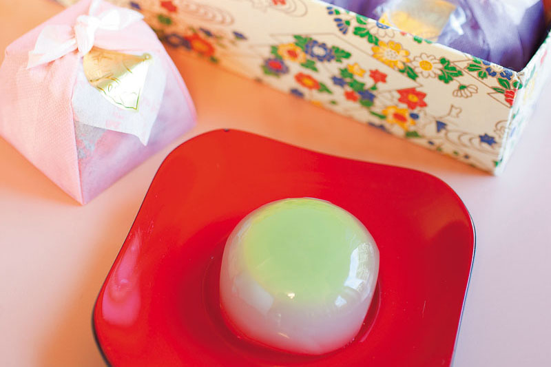 3種類の味が揃う「水まんじゅう」 3種類の味が揃う「水まんじゅう」