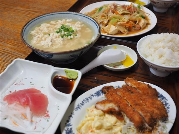 ボリューム満点の定食