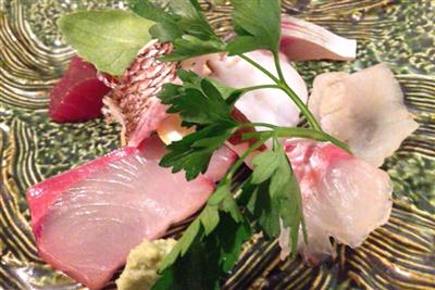 見た目も美しい鮮やかな和風創作料理