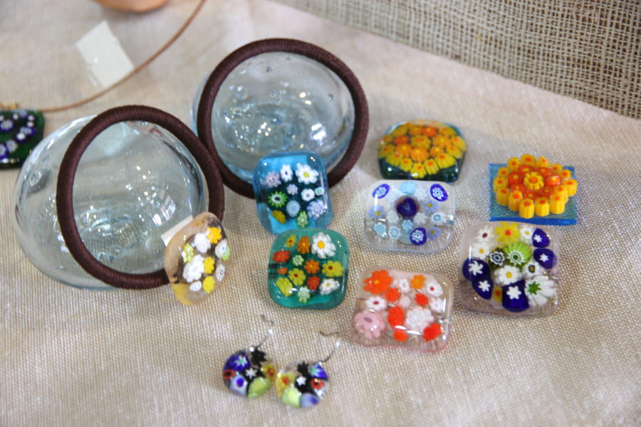 「雲仙ビードロ美術館」では、自分だけのデザインのガラスアートがつくれます 「雲仙ビードロ美術館」で、自分だけのガラスアートを