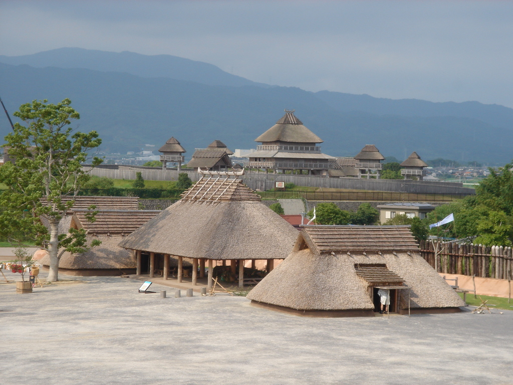 日本最大級の遺跡として知られる吉野ヶ里遺跡 (写真提供/(一社)佐賀県観光連盟) 日本最大級の遺跡として知られる吉野ヶ里遺跡
