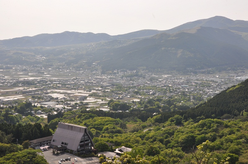 のどかな風景が広がる湯布院の町 のどかな風景が広がる湯布院の町