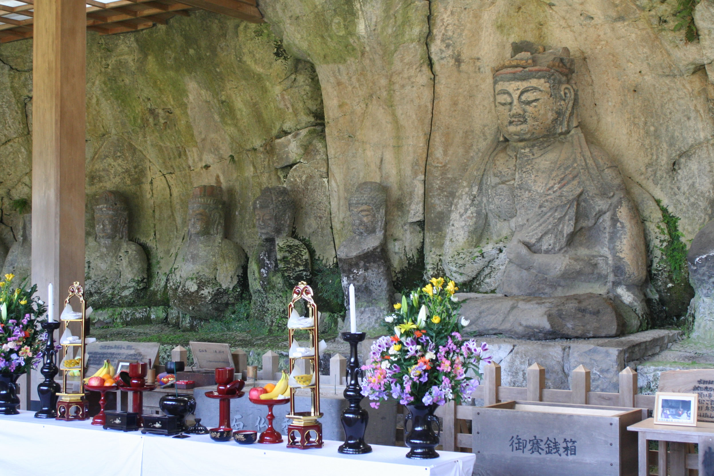 旅のハイライトは国宝の臼杵大仏が出迎えてくれる 旅のハイライトは国宝の臼杵大仏が出迎えてくれる