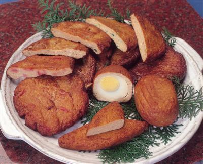 名物の飫肥天はぜひ、揚げ立てを味わいたい