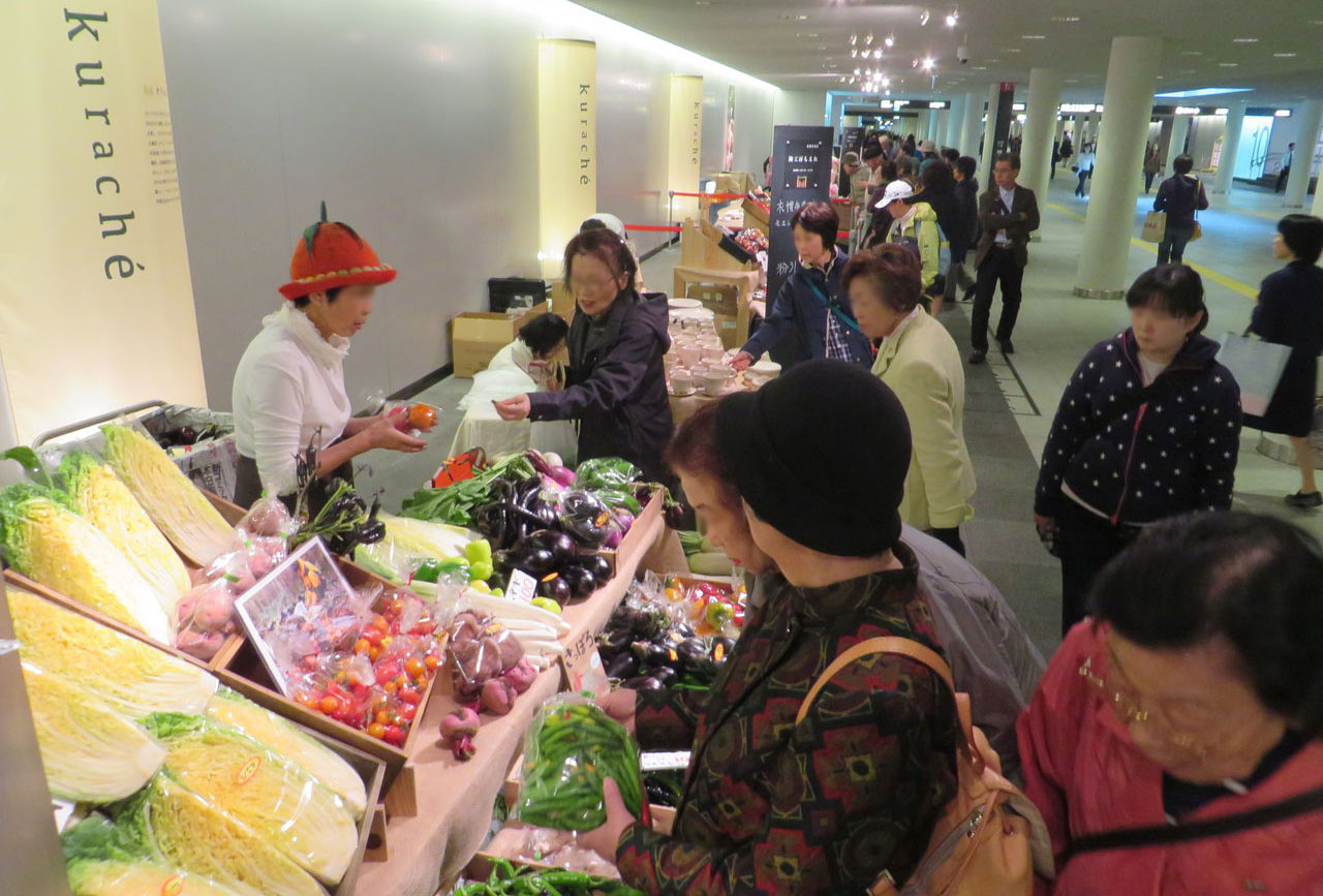 ここでしか買えないモノが並ぶ会場