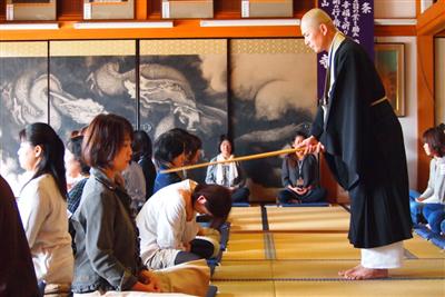 「安住寺」の座禅体験