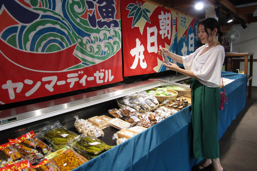 お持ち帰りも楽しめる各コーナー
