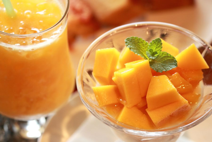 マンゴーパフェ