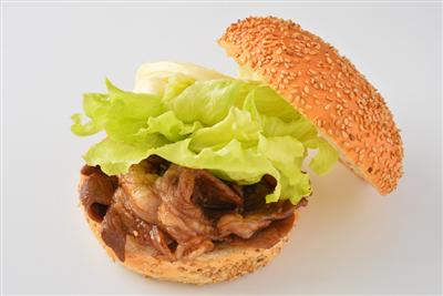 カロリーが気になる方にもおすすめのヘルシーなご当地バーガー