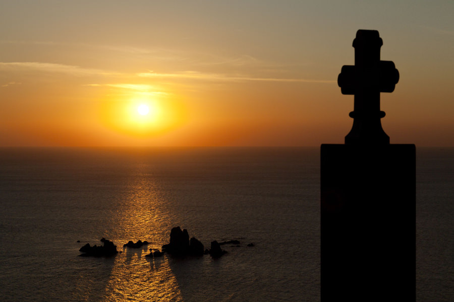 西平椿公園の付近では、夕日を眺めながらのドライブも可能 西平椿公園の付近では、夕日を眺めながらのドライブも可能