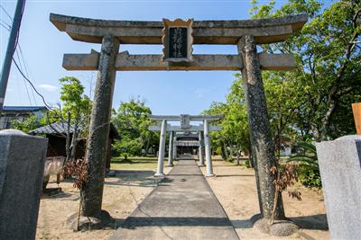 奈良時代の創建とされる「白鬚神社」