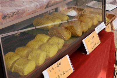 創業50年以上の老舗店「村上カラシレンコン店」