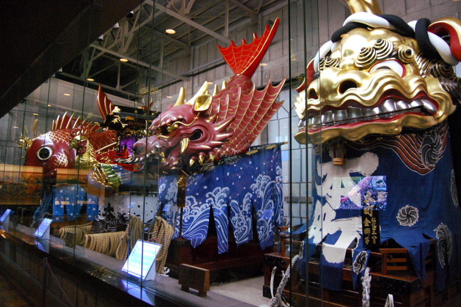 曳山展示場の曳山
