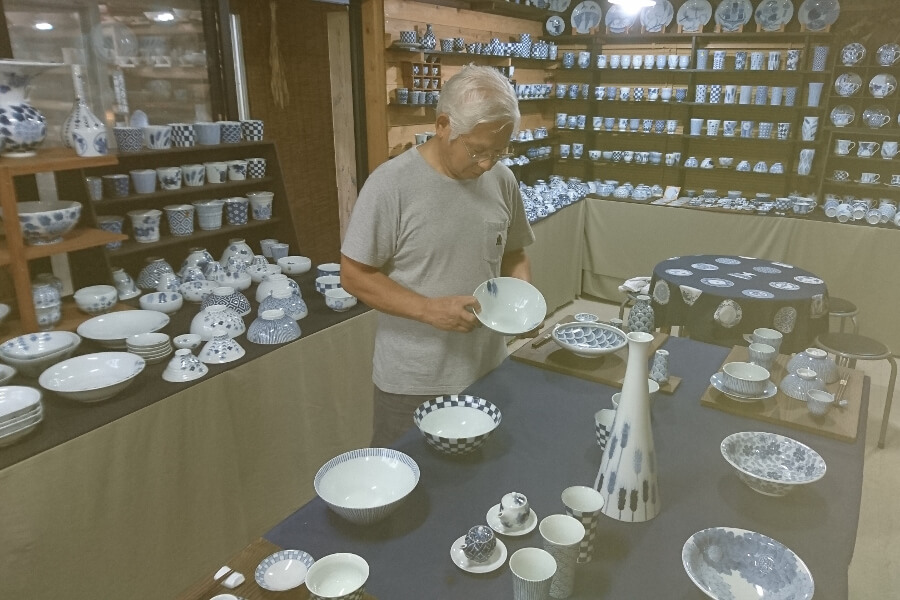 9軒の窯元と1軒の店が参加する「はさみ焼き 峠の里まつり」 9軒の窯元と1軒の店が参加する「はさみ焼き 峠の里まつり」