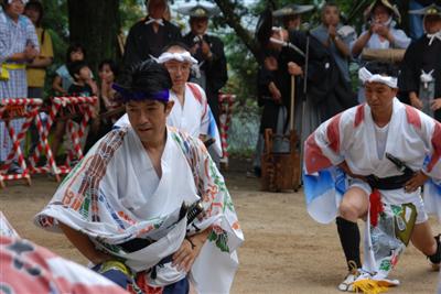 旧武雄領内に伝承される民俗芸能「武雄の荒踊」