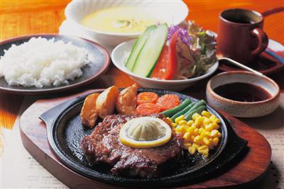 「焼肉&ステーキ なかにし」のステーキランチ