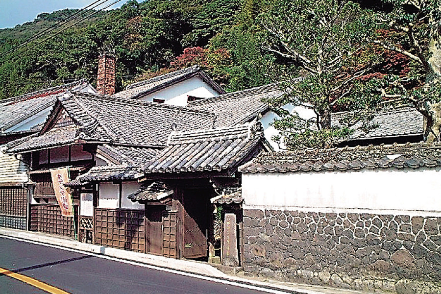 17世紀から続く老舗酒造「潜龍酒造」の本陣屋敷址 17世紀から続く老舗酒造「潜龍酒造」の本陣屋敷址