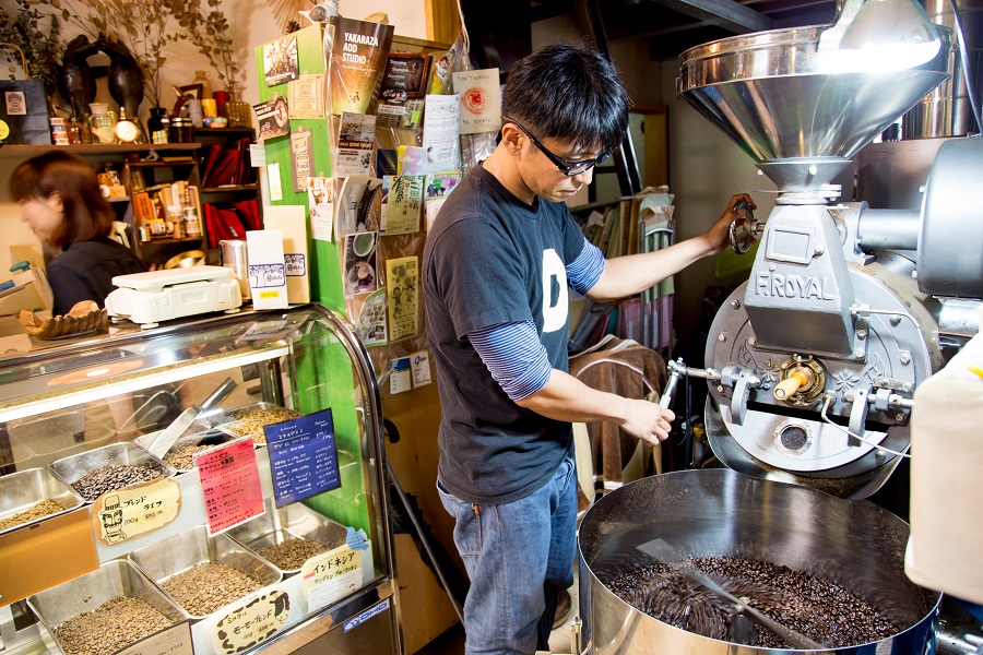 スペシャリティコーヒー豆が自家焙煎で提供される スペシャリティコーヒー豆が自家焙煎で提供される