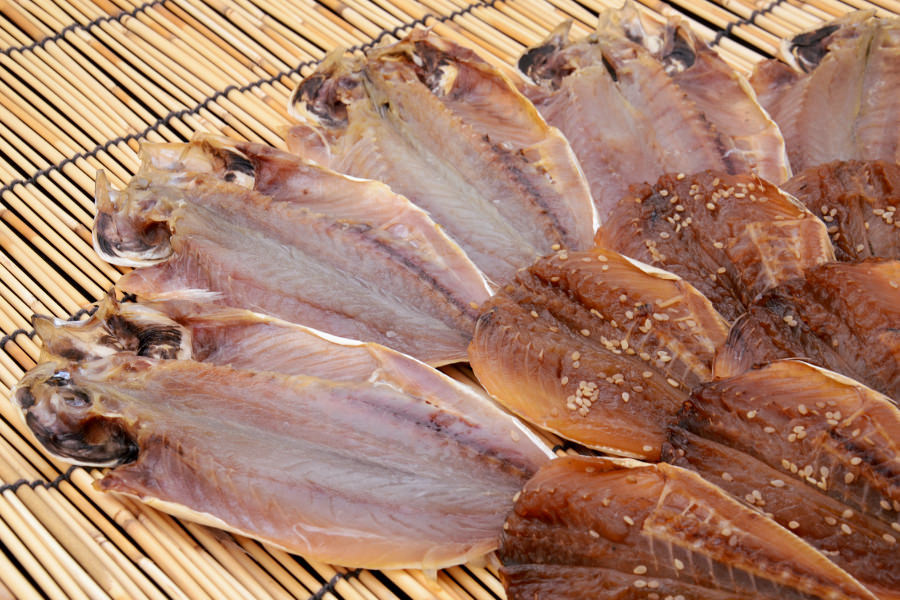 酒の肴としてはもちろん、おかずにも最適 牛深町の干物