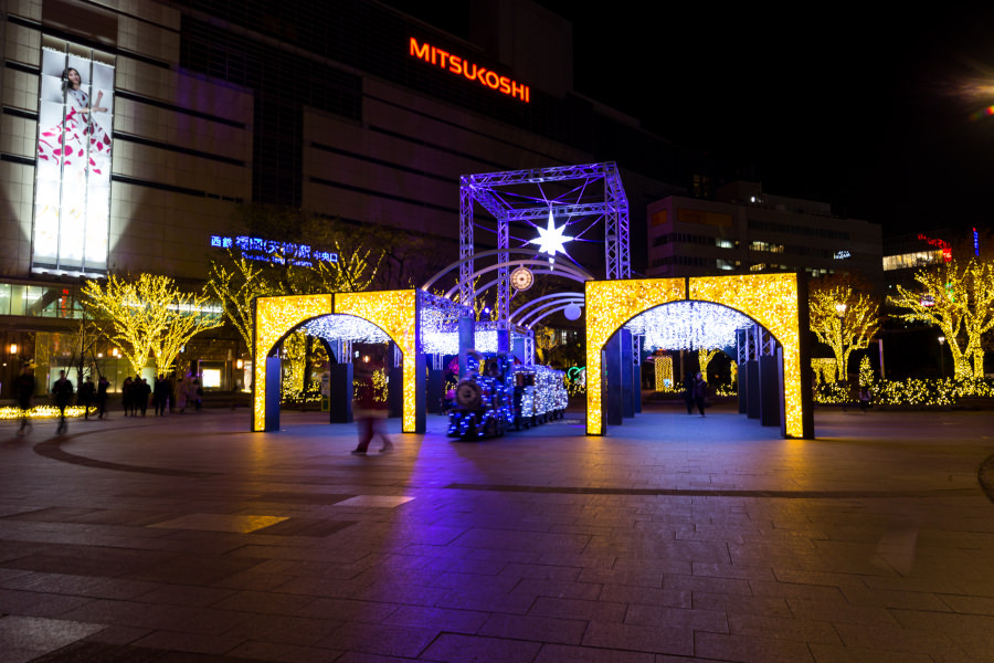 天神の街が光に包まれます 天神の街が光に包まれます