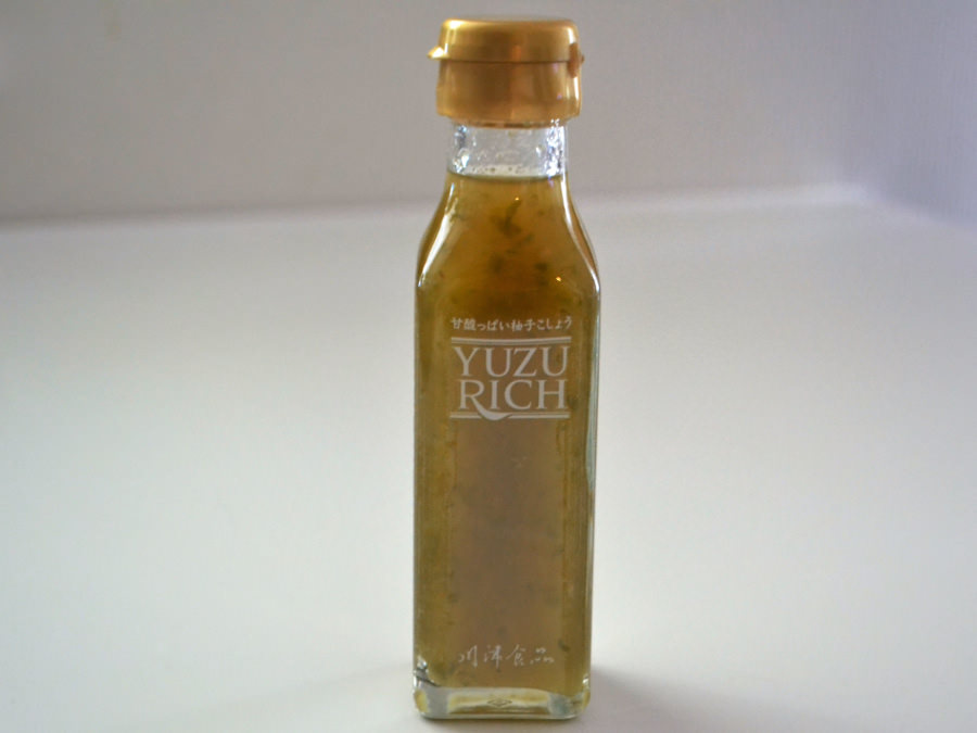 柚子の風味と唐辛子の辛さで料理の旨味が倍増する調味料