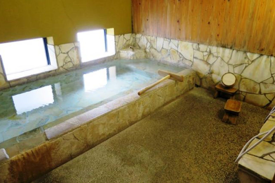 やや熱めの湯は美肌効果に優れていると評判