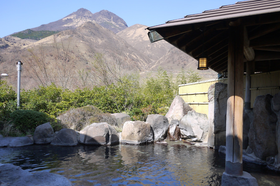 由布岳が一望できる露天風呂