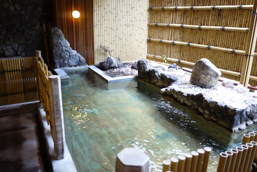旅館ならではの贅沢な造りと、ゆったりとした広さが嬉しい 旅館ならではの贅沢な造りと、ゆったりとした広さが嬉しい